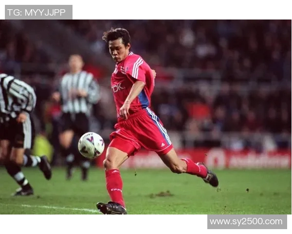 全球足球男球星大全名单及代表性照片展示汇总