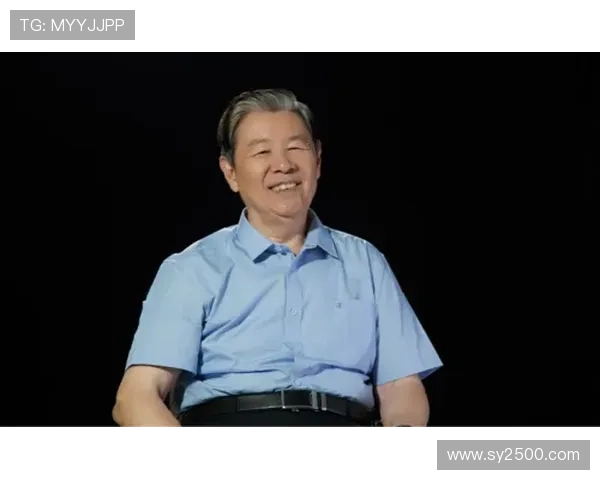 杨丽专访：从青涩少女到羽毛球冠军的奋斗与成长之路